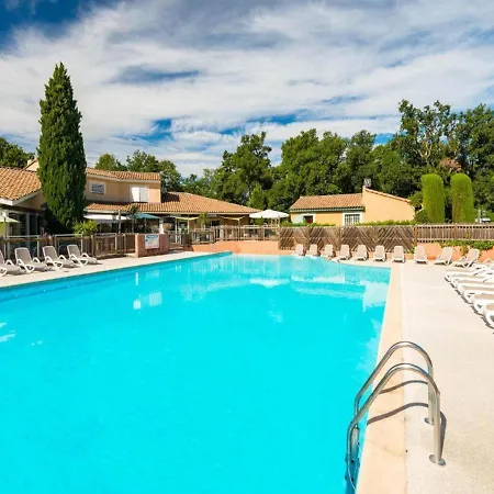 Mazet Provencal Dans Village Hébergement de vacances
